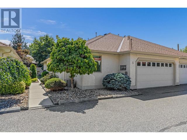 5 - 4141 Lakeshore Road Sw, House attached with 3 bedrooms, 2 bathrooms and 2 parking in Kelowna BC | Image 6