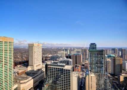 uph1 - 21 Balmuto St, Condo with 2 bedrooms, 3 bathrooms and 1 parking in Toronto ON | Image 6