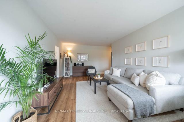 109 - 420 Mill Rd, Condo with 2 bedrooms, 1 bathrooms and 1 parking in Toronto ON | Image 32