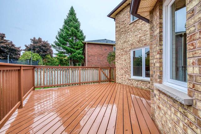 1296 Creekside Dr, House detached with 4 bedrooms, 4 bathrooms and 4 parking in Oakville ON | Image 32