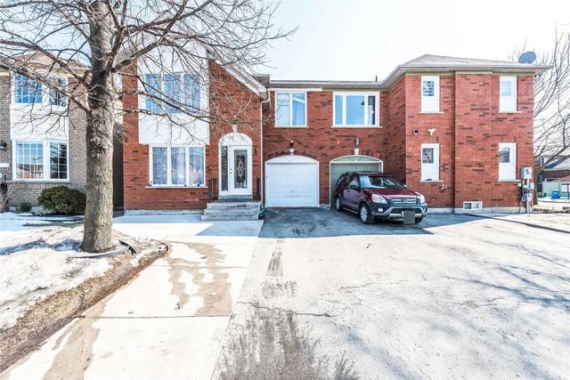 30 Softneedle Ave, House semidetached with 3 bedrooms, 4 bathrooms and 4 parking in Brampton ON | Image 35