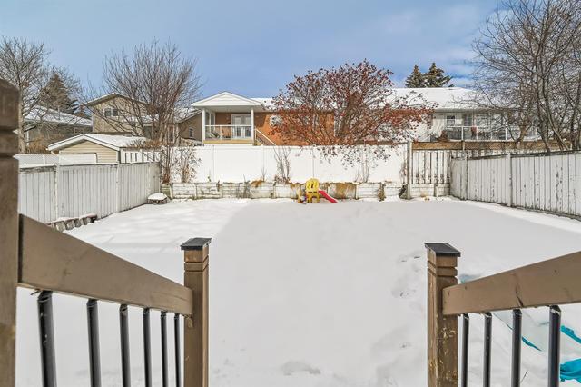 52 Waterstone Crescent Se, House detached with 3 bedrooms, 3 bathrooms and 4 parking in Calgary AB | Image 28