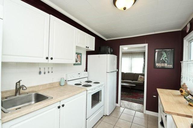 363 Oshawa Blvd S, House detached with 2 bedrooms, 1 bathrooms and 1 parking in Oshawa ON | Image 9