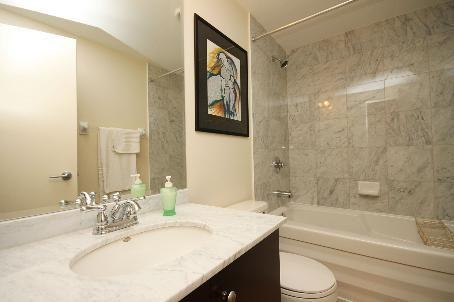 820 - 438 King St W, Condo with 1 bedrooms, 2 bathrooms and 1 parking in Toronto ON | Image 6