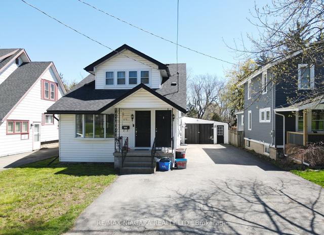 175 Battery St, House detached with 4 bedrooms, 2 bathrooms and 5 parking in Fort Erie ON | Image 1