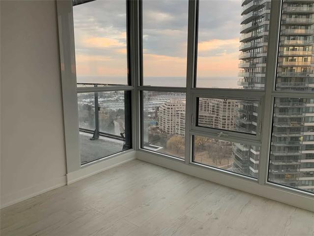 2704 - 2212 Lake Shore Blvd, Condo with 1 bedrooms, 1 bathrooms and 1 parking in Toronto ON | Image 18