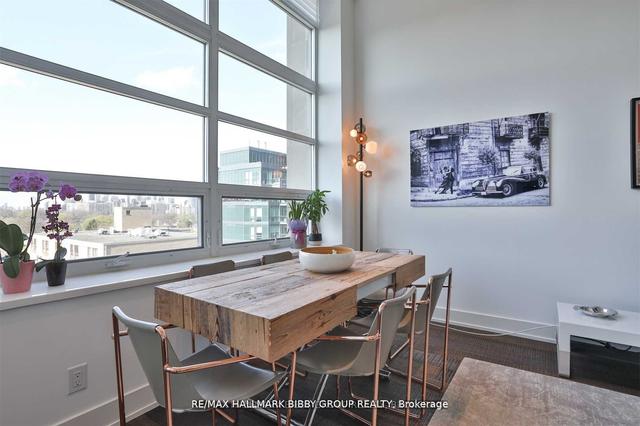 819 - 111 St Clair Ave W, Condo with 3 bedrooms, 4 bathrooms and 2 parking in Toronto ON | Image 37