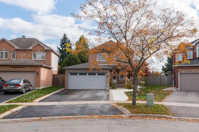 47 Heathfield Cres, House detached with 3 bedrooms, 3 bathrooms and 6 parking in Hamilton ON | Image 1