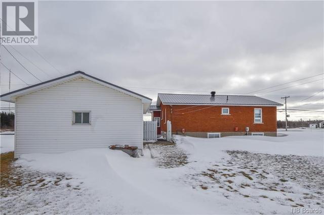 530 Rue Acadie, House detached with 4 bedrooms, 2 bathrooms and null parking in Grande Anse NB | Image 5