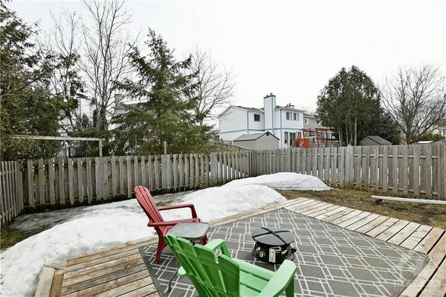 40 Waterton Crescent, House detached with 4 bedrooms, 3 bathrooms and 4 parking in Ottawa ON | Image 29