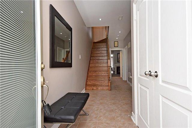 8 - 5700 Long Valley Rd, Townhouse with 3 bedrooms, 4 bathrooms and 2 parking in Mississauga ON | Image 3