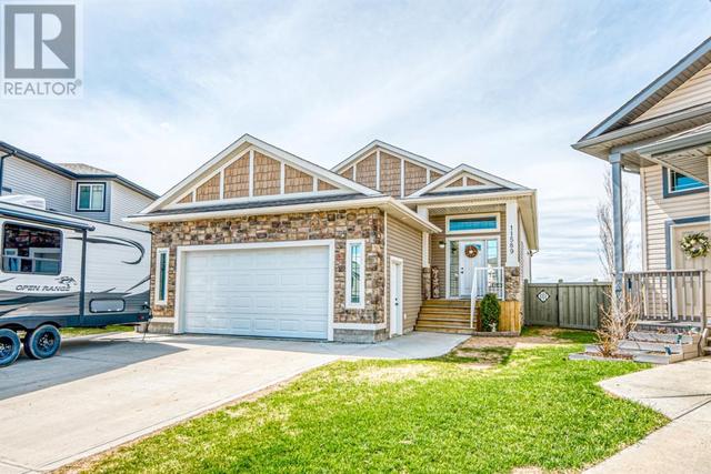 11589 73 Avenue, House detached with 5 bedrooms, 3 bathrooms and 3 parking in Grande Prairie AB | Card Image