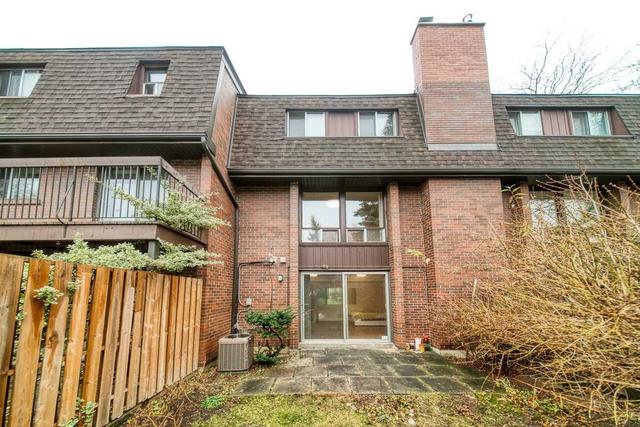 18 Gypsy Rose Way, Townhouse with 3 bedrooms, 3 bathrooms and 2 parking in Toronto ON | Image 33