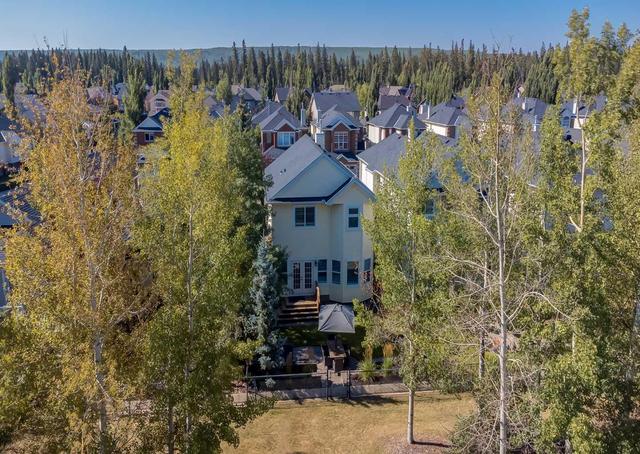 50 Discovery Ridge Gardens Sw, House detached with 4 bedrooms, 3 bathrooms and 4 parking in Calgary AB | Image 40