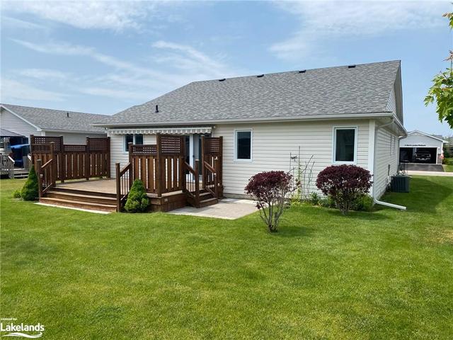 11 Marvin Gardens Boulevard, House detached with 2 bedrooms, 2 bathrooms and 4 parking in Wasaga Beach ON | Image 22