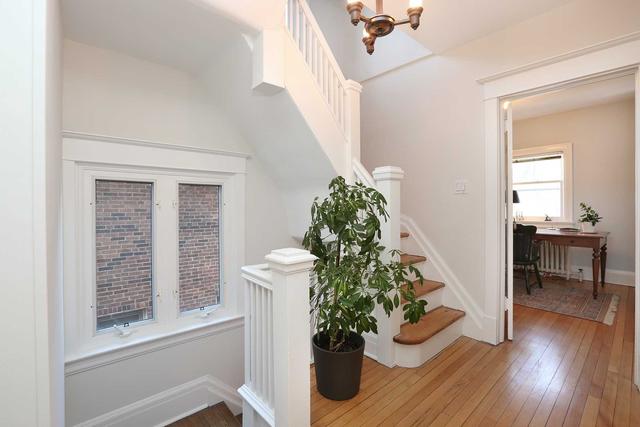 24 Falcon St, House semidetached with 5 bedrooms, 3 bathrooms and 5 parking in Toronto ON | Image 3