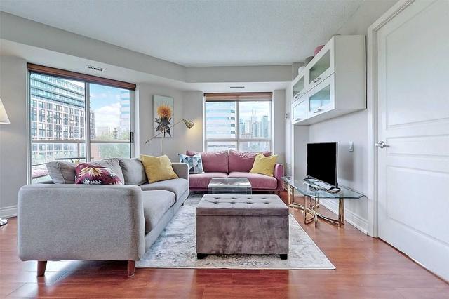 606 - 140 Bathurst St, Condo with 2 bedrooms, 1 bathrooms and 1 parking in Toronto ON | Image 23
