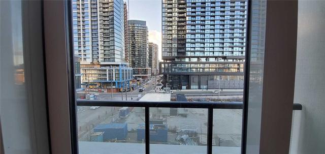 404 - 50 Ordnance St, Condo with 2 bedrooms, 2 bathrooms and 0 parking in Toronto ON | Image 3