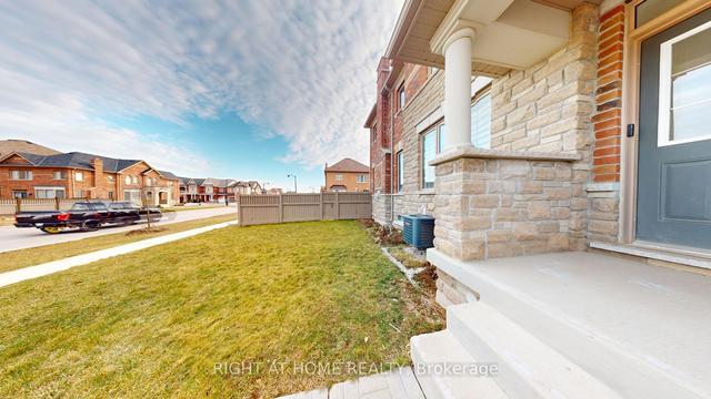 532 Mactier Dr, House detached with 4 bedrooms, 6 bathrooms and 5 parking in Vaughan ON | Image 27