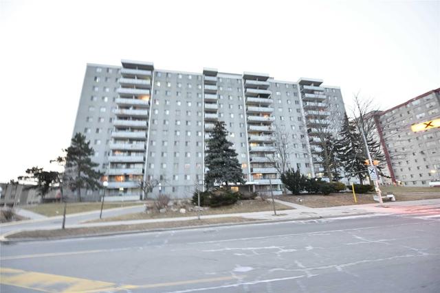 502 - 940 Caledonia Rd, Condo with 3 bedrooms, 1 bathrooms and 1 parking in Toronto ON | Image 3