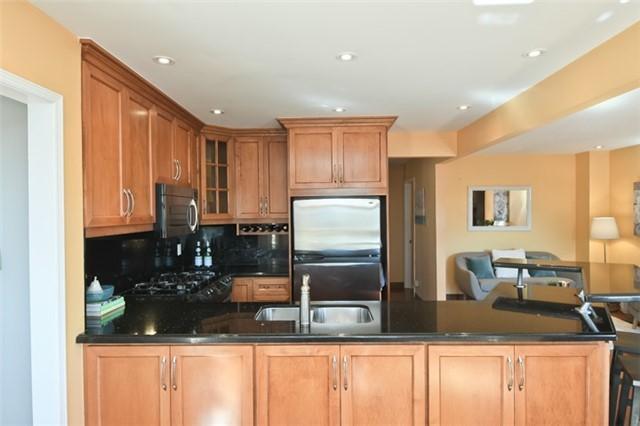80 Marshall Cres, House detached with 4 bedrooms, 3 bathrooms and 2 parking in Ajax ON | Image 7