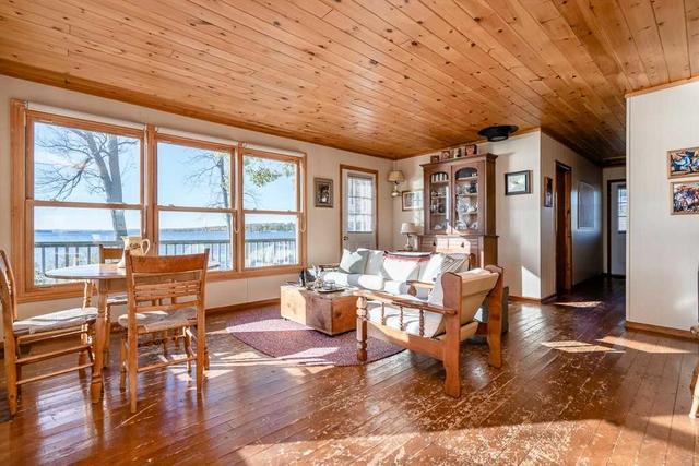 1110 Island, House detached with 3 bedrooms, 1 bathrooms and 0 parking in Parry Sound ON | Image 9