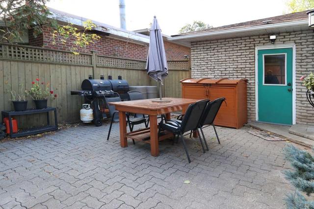 4 Miller Rd, House detached with 3 bedrooms, 3 bathrooms and 5 parking in Oakville ON | Image 28