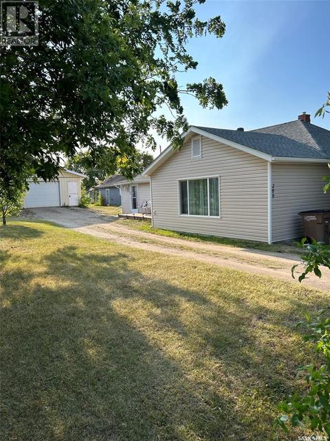 209 Prouse Street, House detached with 2 bedrooms, 1 bathrooms and null parking in Kelvington SK | Card Image