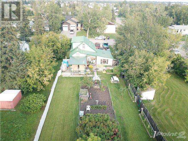 903 6th Avenue, House detached with 3 bedrooms, 1 bathrooms and 4 parking in Beaverlodge AB | Image 14