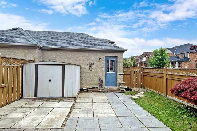 2 Mckennon St, House attached with 3 bedrooms, 3 bathrooms and 4 parking in Markham ON | Image 21