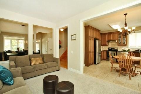 3351 Whilabout Terr, House detached with 3 bedrooms, 3 bathrooms and 2 parking in Oakville ON | Image 11