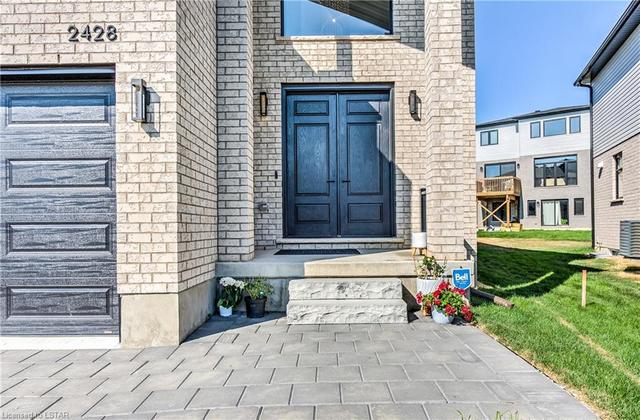 2428 Blackrail Terrace, House detached with 4 bedrooms, 4 bathrooms and 8 parking in London ON | Image 6