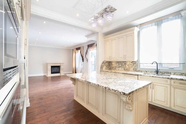 399 Connaught Ave, House detached with 4 bedrooms, 5 bathrooms and 7 parking in Toronto ON | Image 40