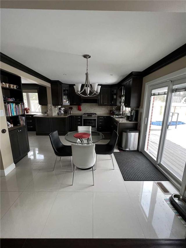 11801 Cold Creek Rd, House detached with 3 bedrooms, 4 bathrooms and 22 parking in Vaughan ON | Image 17