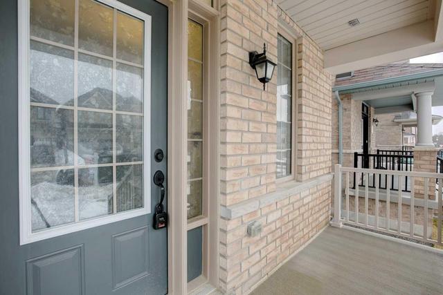124 Jake Smith Way, House detached with 4 bedrooms, 3 bathrooms and 2 parking in Whitchurch Stouffville ON | Image 3