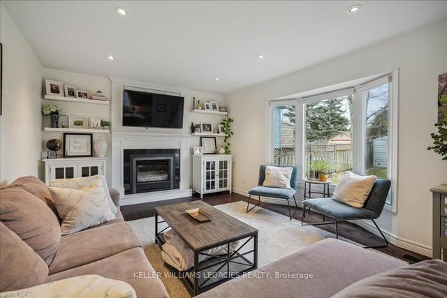 163 First Rd W, House detached with 4 bedrooms, 4 bathrooms and 3 parking in Hamilton ON | Image 8