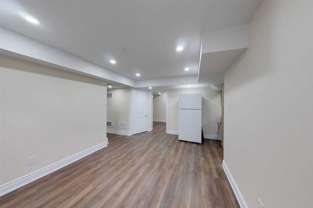 80 Kanashiro St, House detached with 2 bedrooms, 1 bathrooms and 2 parking in Brampton ON | Image 32