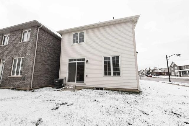 15 Witteveen Dr, House detached with 4 bedrooms, 3 bathrooms and 3 parking in Brantford ON | Image 32
