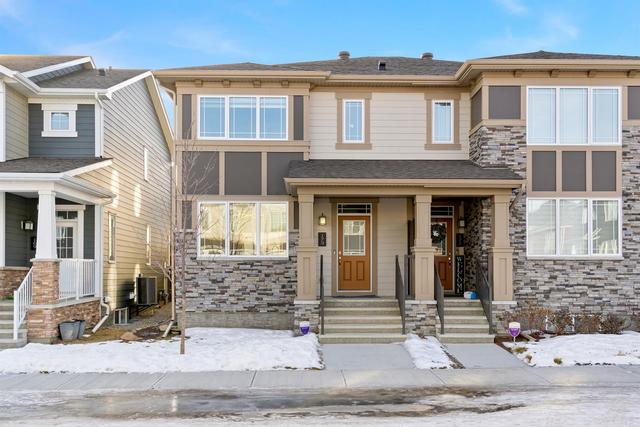 173 Yorkville Manor Sw, Home with 4 bedrooms, 3 bathrooms and 2 parking in Calgary AB | Image 9