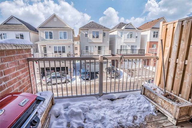 832 Audley Rd N, House semidetached with 3 bedrooms, 3 bathrooms and 2 parking in Ajax ON | Image 33