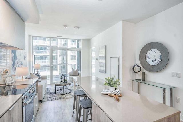 405 - 65 Annie Craig Blvd, Condo with 2 bedrooms, 2 bathrooms and 1 parking in Toronto ON | Image 11
