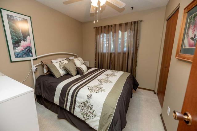 1003 Adamson Crescent, House detached with 4 bedrooms, 2 bathrooms and 6 parking in Edmonton AB | Image 17