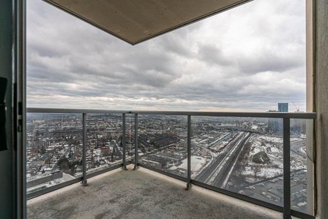 Lph 7 - 3 Michael Power Pl, Condo with 2 bedrooms, 2 bathrooms and 1 parking in Toronto ON | Image 15