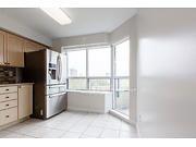605 - 300 Ray Lawson Blvd, Condo with 2 bedrooms, 2 bathrooms and 1 parking in Brampton ON | Image 4