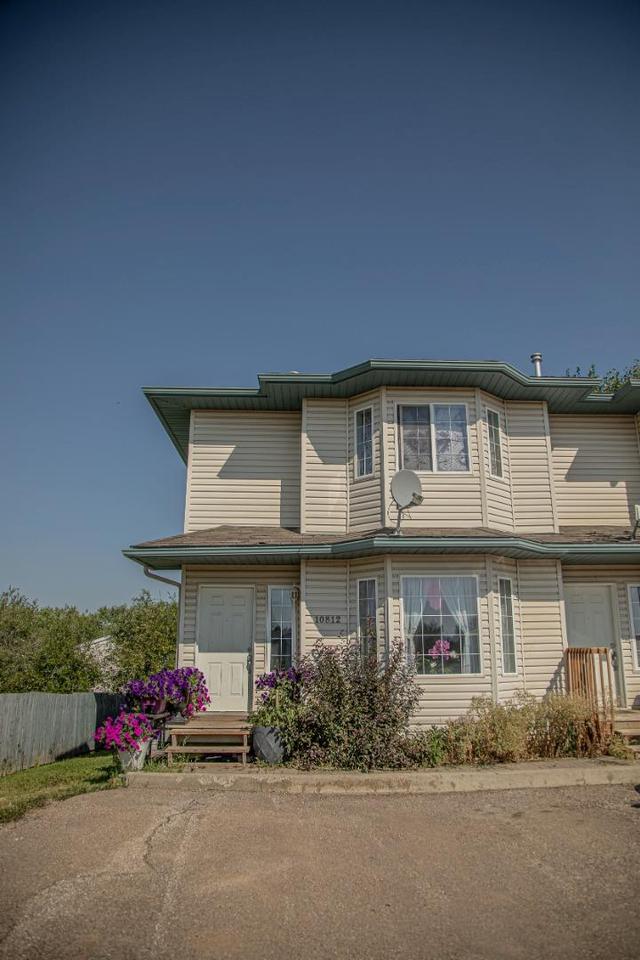 10812 100 Avenue, Home with 4 bedrooms, 2 bathrooms and 2 parking in Mackenzie County AB | Image 34