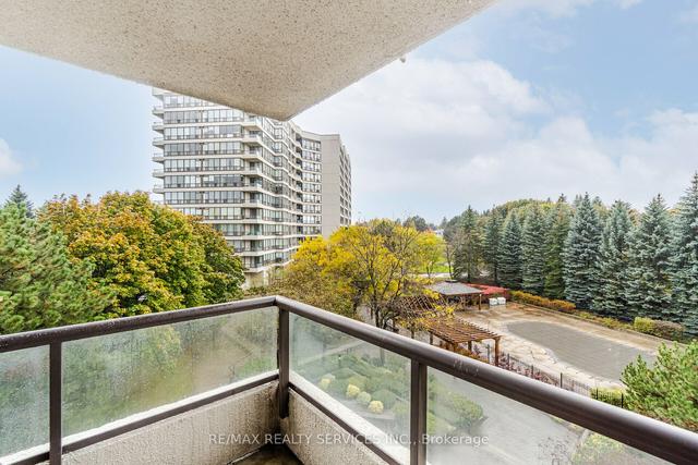 412 - 10 Laurelcrest St, Condo with 2 bedrooms, 2 bathrooms and 2 parking in Brampton ON | Image 17