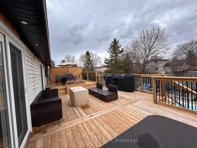 2530 Holiday Way, House detached with 3 bedrooms, 2 bathrooms and 7 parking in Innisfil ON | Image 17