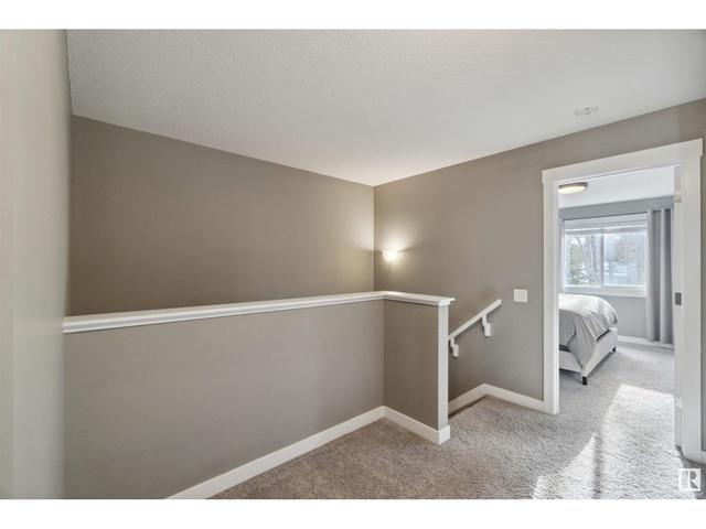 9926 207a St Nw, House semidetached with 3 bedrooms, 2 bathrooms and null parking in Edmonton AB | Image 12