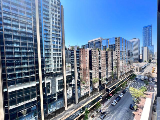 808 - 20 Edward St, Condo with 2 bedrooms, 2 bathrooms and 1 parking in Toronto ON | Image 18