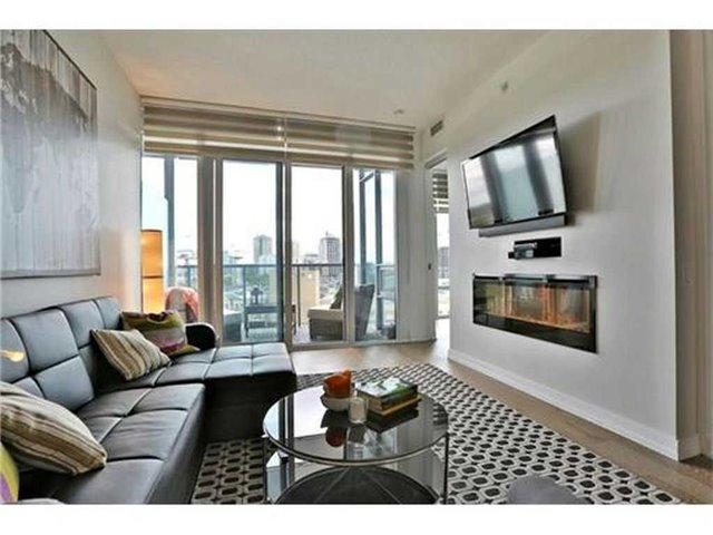 809 - 90 Park Lawn Rd, Condo with 1 bedrooms, 1 bathrooms and 1 parking in Toronto ON | Image 9
